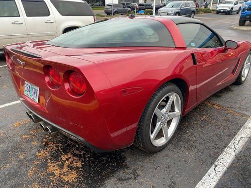 2005 Chevrolet Corvette Base