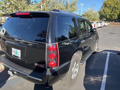 2007 GMC Yukon Denali
