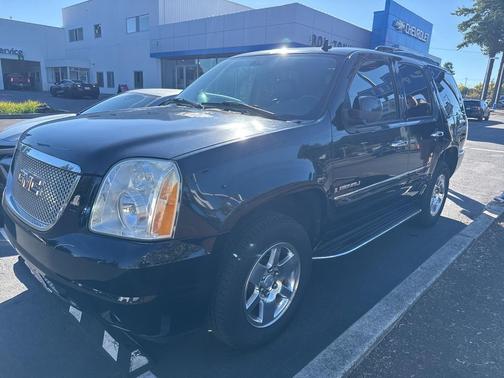 2007 GMC Yukon Denali