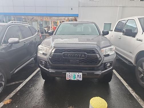 2019 Toyota Tacoma SR
