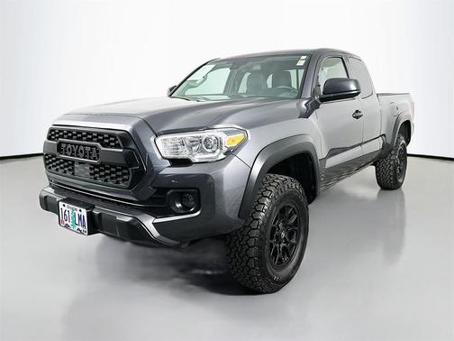 2019 Toyota Tacoma SR
