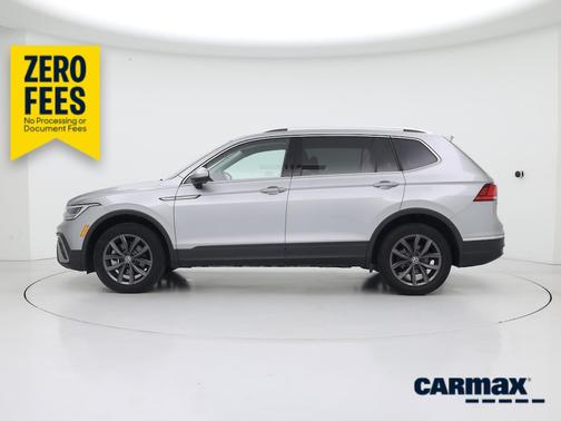 Silver 2022 Volkswagen Tiguan SE