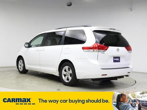 2013 Toyota Sienna LE