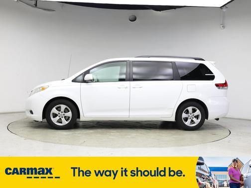 2013 Toyota Sienna LE