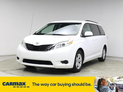 2013 Toyota Sienna LE
