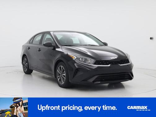 Black 2024 Kia Forte LXS