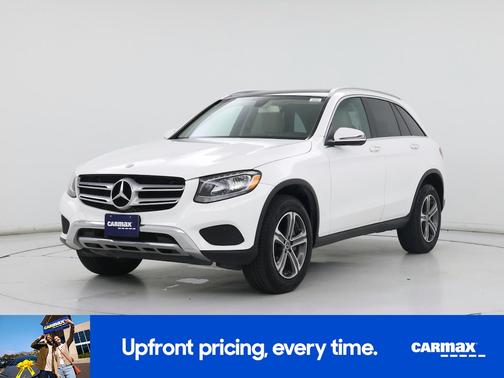 White 2019 Mercedes-Benz GLC 300
