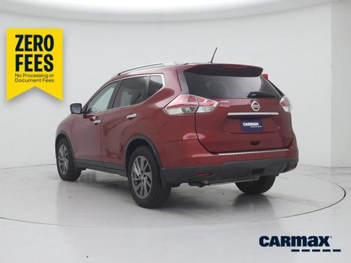 Red 2016 Nissan Rogue SL