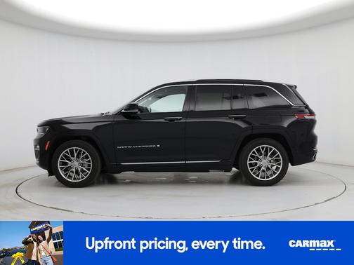 2022 Jeep Grand Cherokee Summit