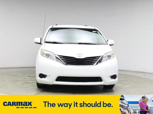 2013 Toyota Sienna LE