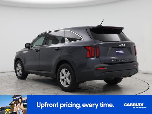 2022 Kia Sorento LX
