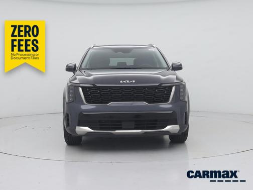 Gray 2024 Kia Sorento S