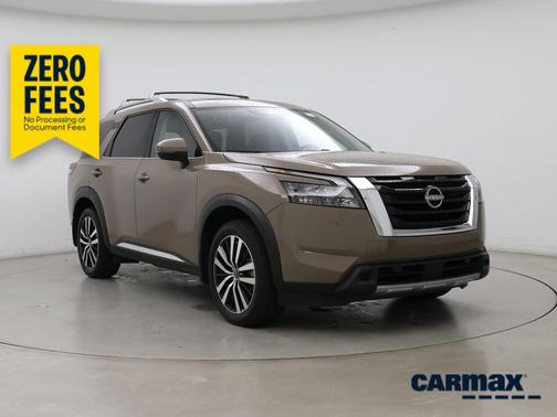 Tan 2025 Nissan Pathfinder Platinum