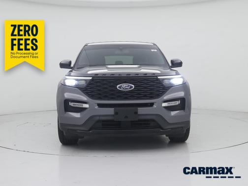 Gray 2022 Ford Explorer ST-Line