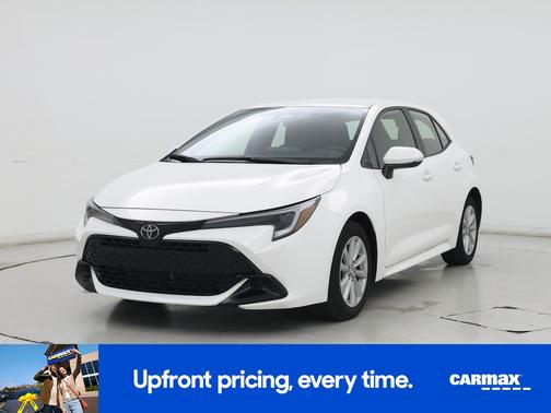 2025 Toyota Corolla Hatchback SE