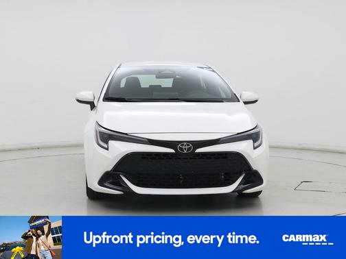 2025 Toyota Corolla Hatchback SE