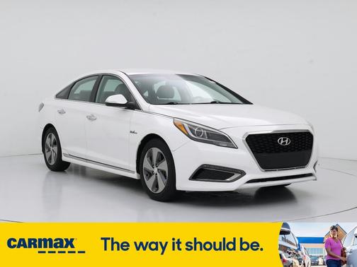 2016 Hyundai SONATA Hybrid Limited