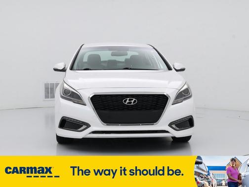 2016 Hyundai SONATA Hybrid Limited