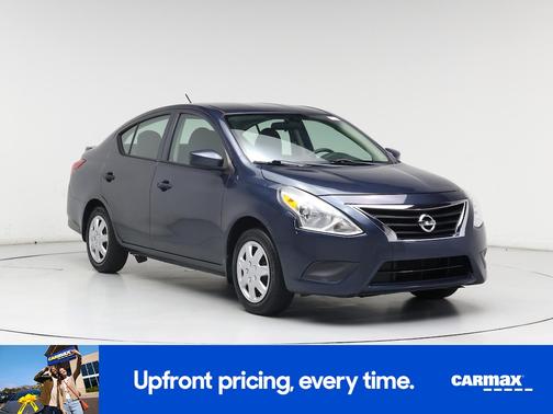 2017 Nissan Versa SV