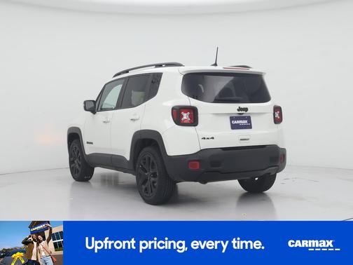 White 2022 Jeep Renegade Latitude