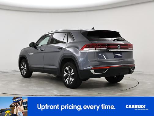 Gray 2024 Volkswagen Atlas Cross Sport SE