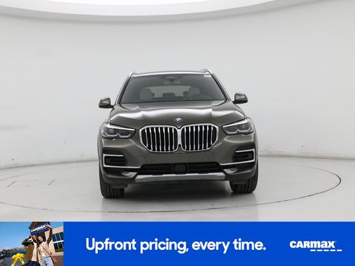 Green 2023 BMW X5 xDrive40i