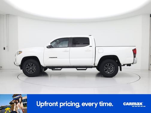 White 2023 Toyota Tacoma SR5
