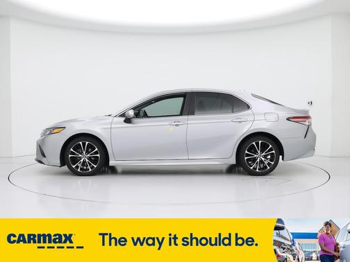 2019 Toyota Camry XLE