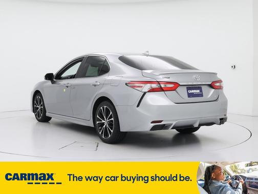 2019 Toyota Camry XLE