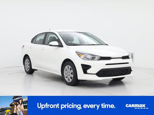 White 2023 Kia Rio LX