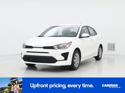 White 2023 Kia Rio LX