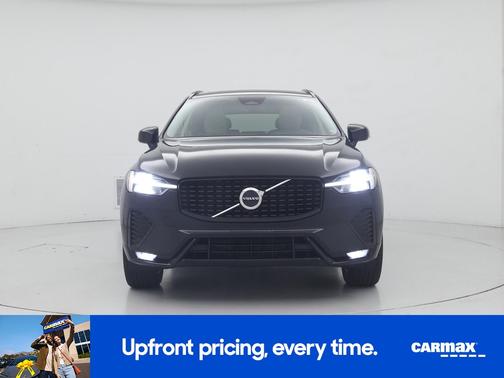 Black 2024 Volvo XC60 B5 Core Dark Theme