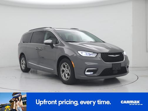 Gray 2023 Chrysler Pacifica Limited
