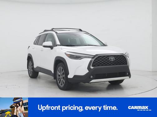White 2023 Toyota Corolla Cross XLE