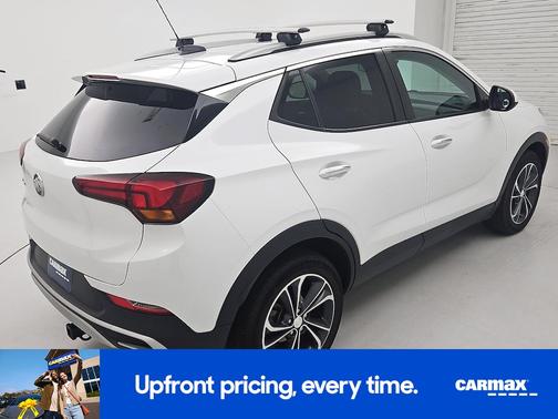 White 2022 Buick Encore GX Select