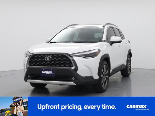 White 2023 Toyota Corolla Cross XLE