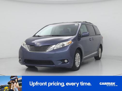 Blue 2017 Toyota Sienna XLE