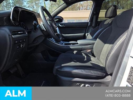 Hyper White 2024 Hyundai PALISADE Calligraphy Night Edition