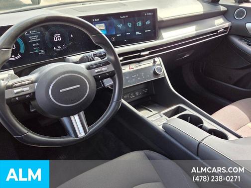 2025 Hyundai SONATA Hybrid SEL