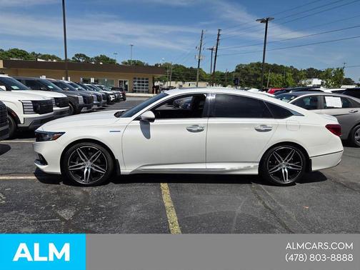 Platinum White Pearl 2022 Honda Accord Hybrid Touring