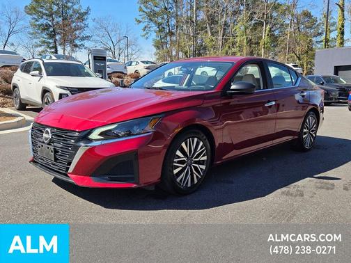 2025 Nissan Altima SV