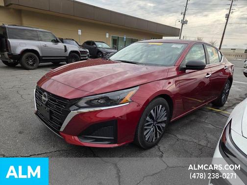 2025 Nissan Altima SV