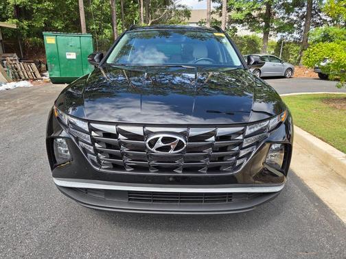Black Pearl 2024 Hyundai TUCSON SEL