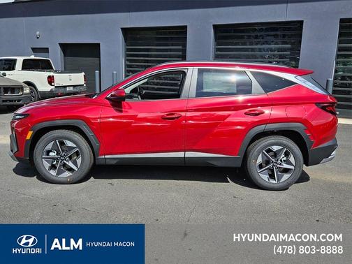 2026 Hyundai TUCSON SEL