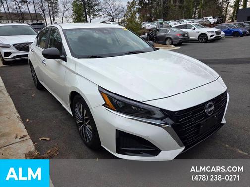 2025 Nissan Altima SV