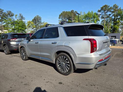 Silver 2023 Hyundai PALISADE Calligraphy