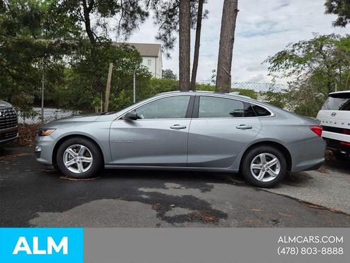 Sterling Gray Metallic 2024 Chevrolet Malibu LT