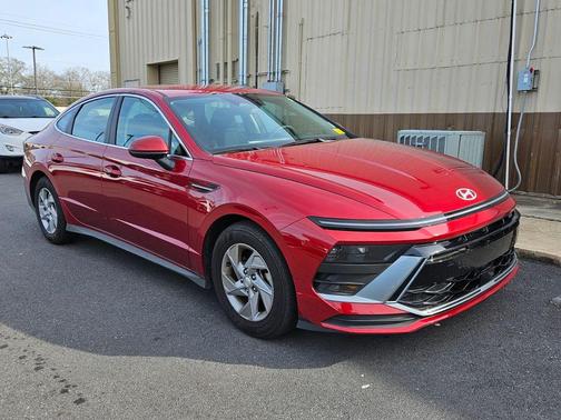 2025 Hyundai SONATA SE