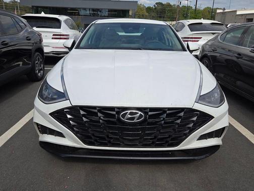 Quartz White 2022 Hyundai SONATA SEL