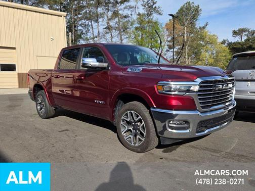 Delmonico Red Pearlcoat 2025 RAM 1500 Laramie